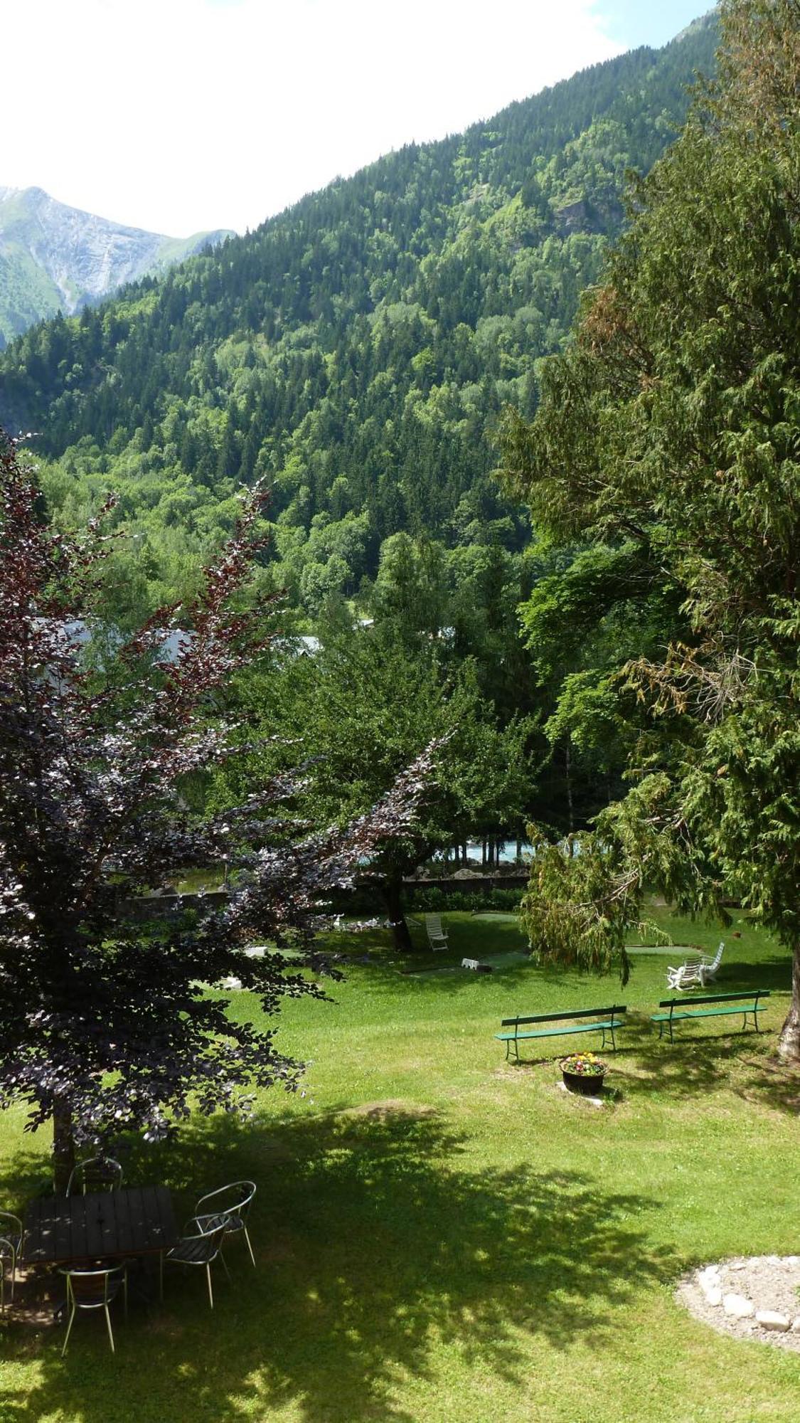 Chateau De La Muzelle Vénosc Екстериор снимка