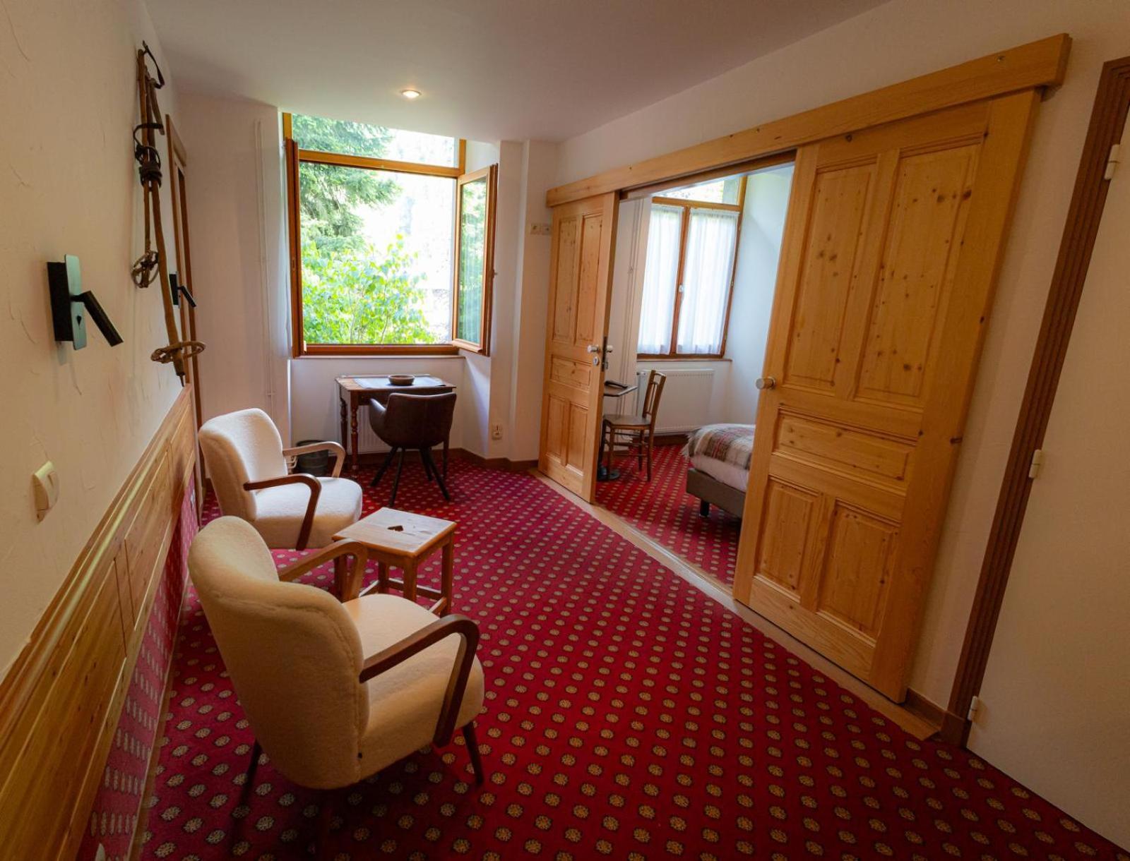 Chateau De La Muzelle Vénosc Екстериор снимка